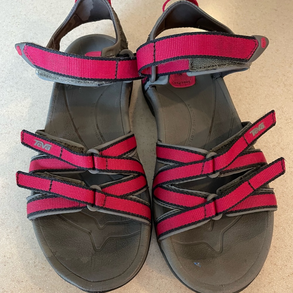Teva Tirra Hiking Sandals